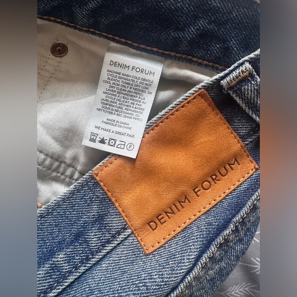 Aritzia Denim forum Joni high rise loose 26L - Picture 13 of 13